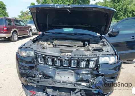 2018 Jeep Grand Cherokee Laredo from USA, damaged, VIN 1C4RJFAG2JC350975